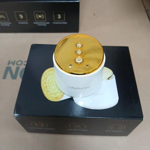 LUNAMOUR LUNALIGHT LED LIGHT THERAPY DEVICE – BOXED