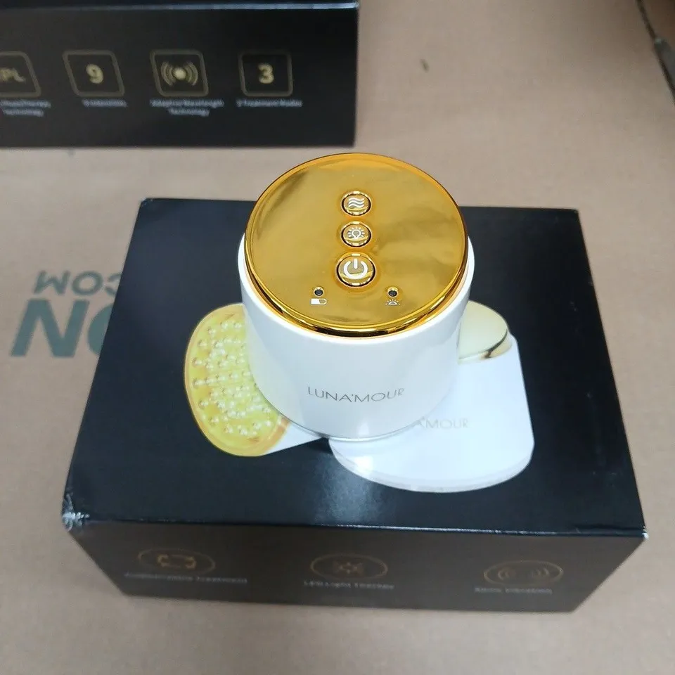 LUNAMOUR LUNALIGHT LED LIGHT THERAPY DEVICE – BOXED