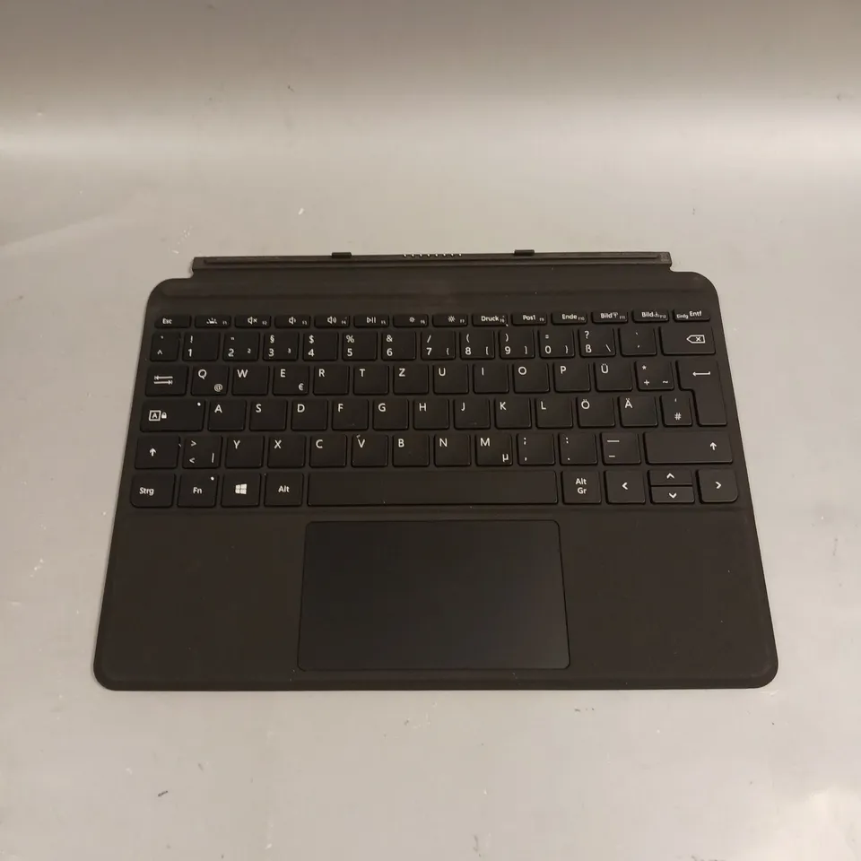 MICROSOFT SURFACE GO TYPE COVER