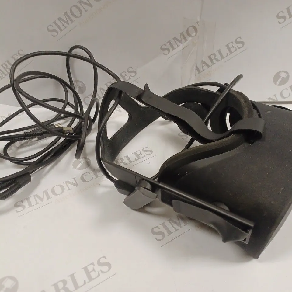 OCULUS RIFT VR HEADSET - BLACK