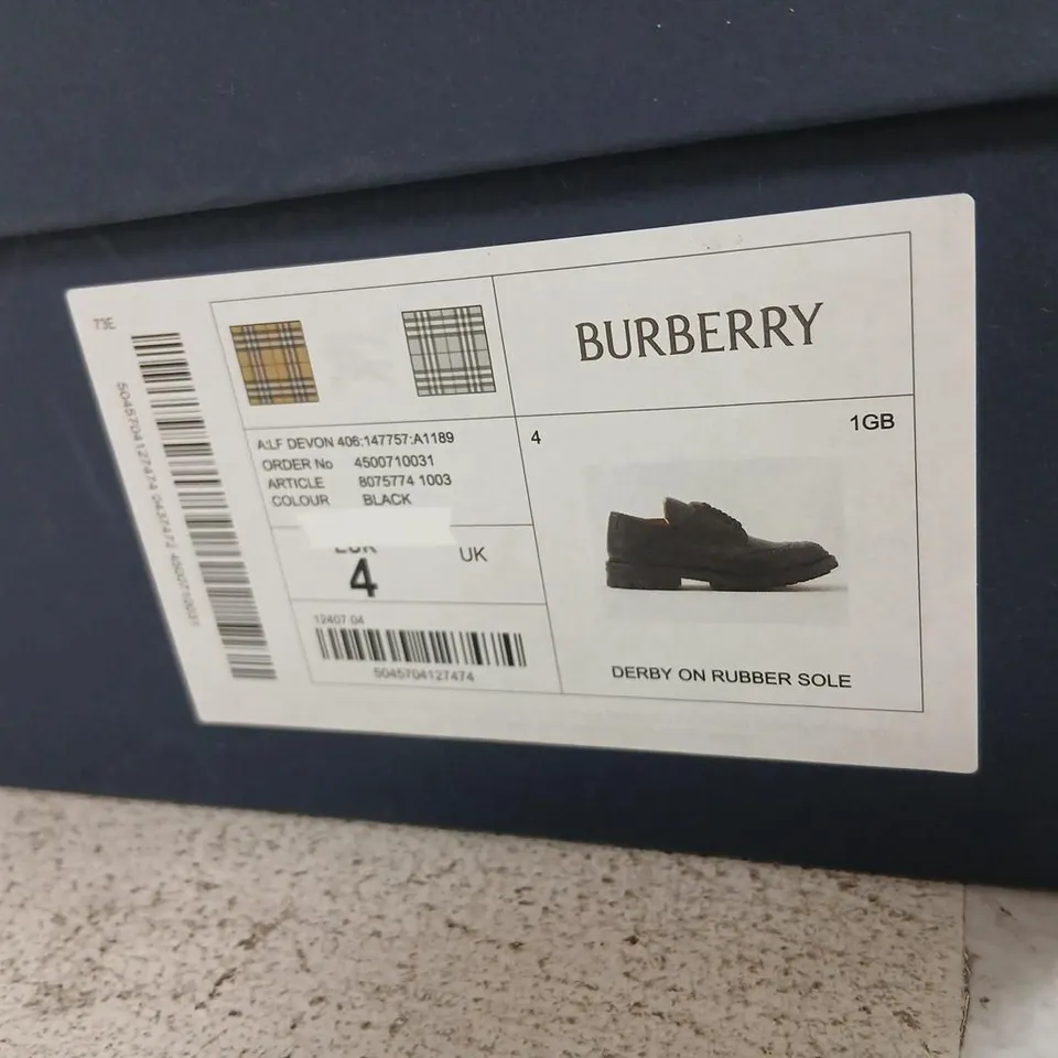 BURBERRY X TRICKER'S DERBY SHOES – BLACK LEATHER, UK 4