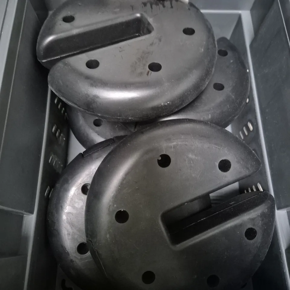 LOT OF 5 WEIGHTED PARASOL BASES - BLACK