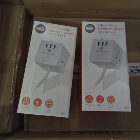 PALLET OF ASSORTED ELECTRONICS INCLUDING SLX 1.8M 3 GANG EXTENSION SOCKET, SLX FABRIC INDOOR ANTENNA - P10, SLX 5M DOUBLE PHONO CABLE, PHILEX RADIO FM RIBBON AERIAL 