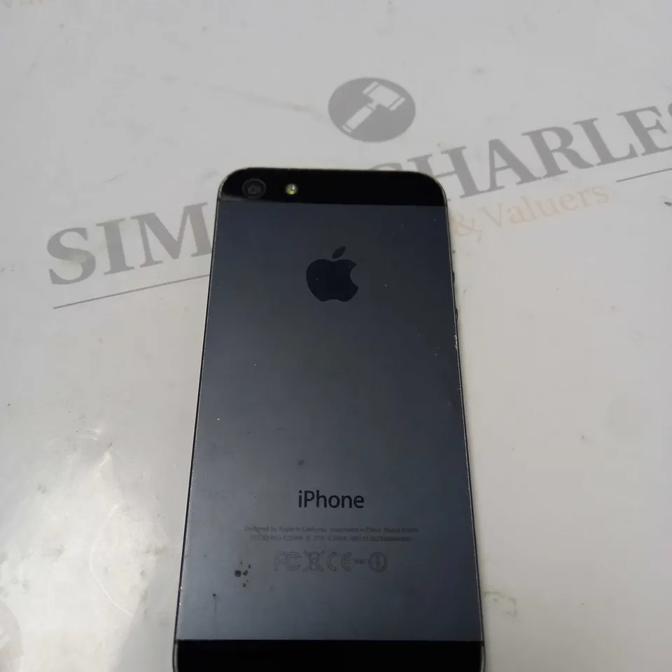 APPLE IPHONE BLACK MODEL A1429