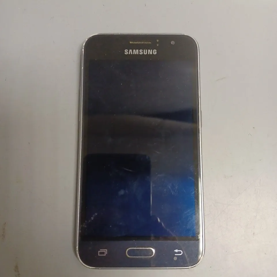 SAMSUNG GALAXY J1 SMARTPHONE 