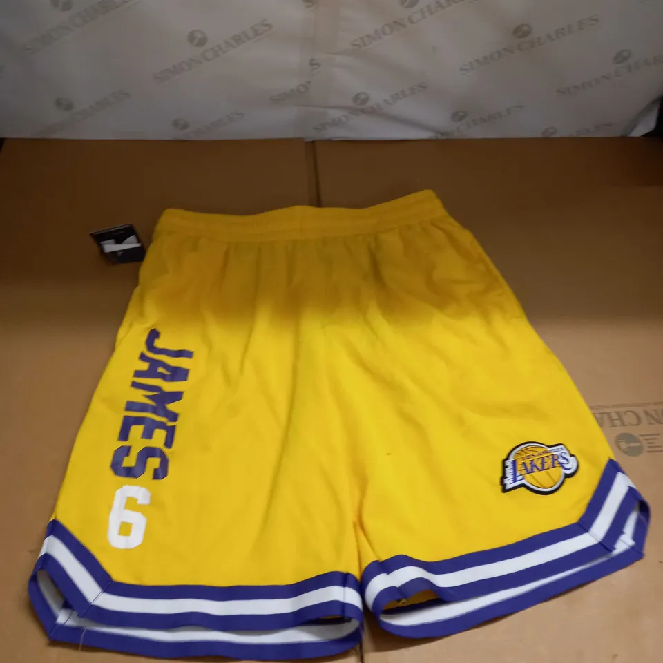 LA LAKERS BASKETBALL SHORTS SIZE L