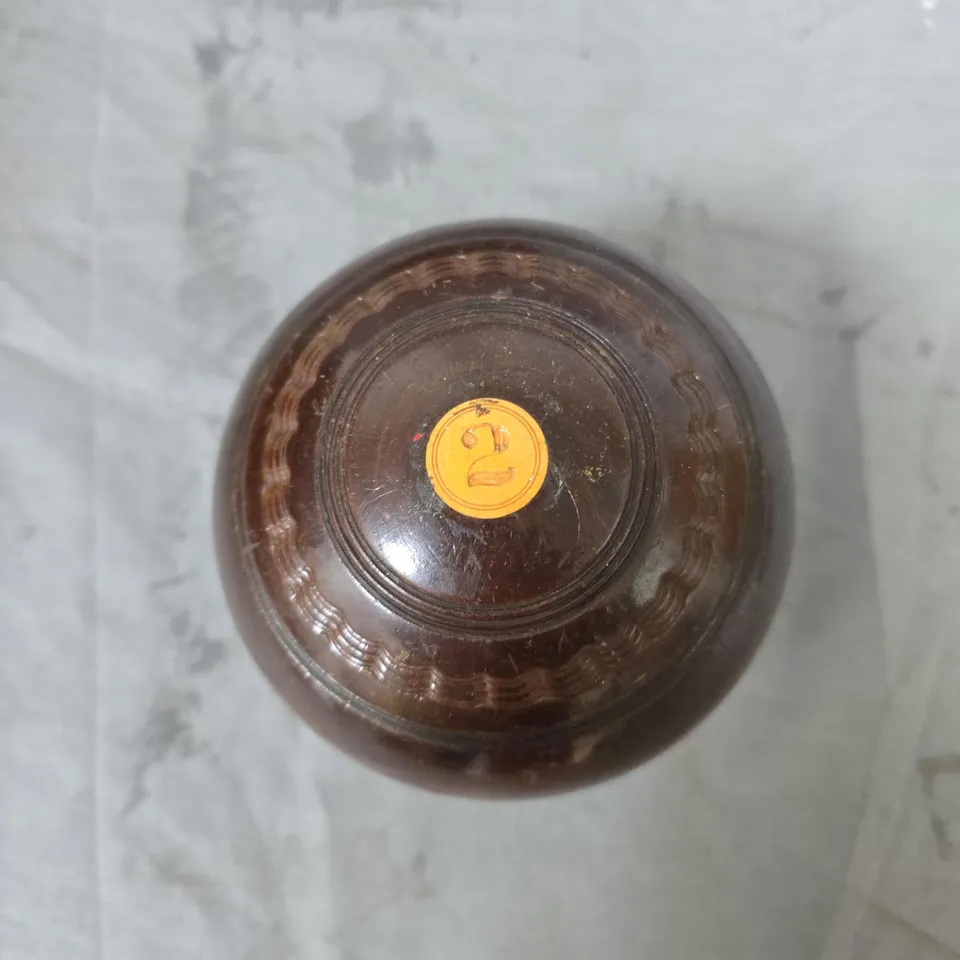 WOODEN DECORATIVE CROWN GREEN BOWL BIAS NO.2