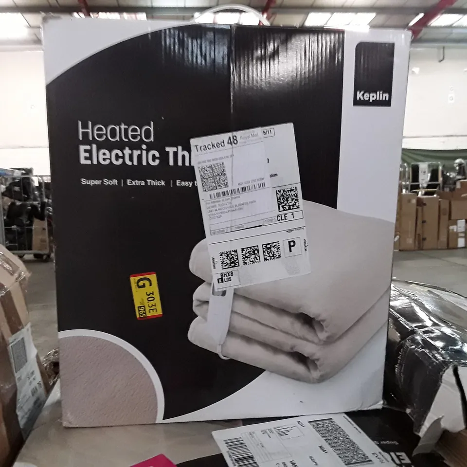 BOXED KEPLIN HEATED ELECTRIC THROW - CREAM 