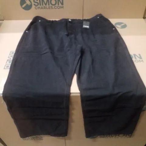 BOX CONTAINING APPROXIMATELY 8 BRAND NEW SIMPLY BE WASHED BLACK PLEAT DETAIL JEANS - 24L