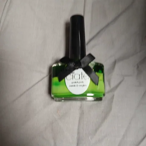 BOX OF APPROXIMATELY 160 CIATÉ NAIL POLISH – PALM TREE (GREEN), 13.5 ML-NO EXPIRY DATE SHOWN 