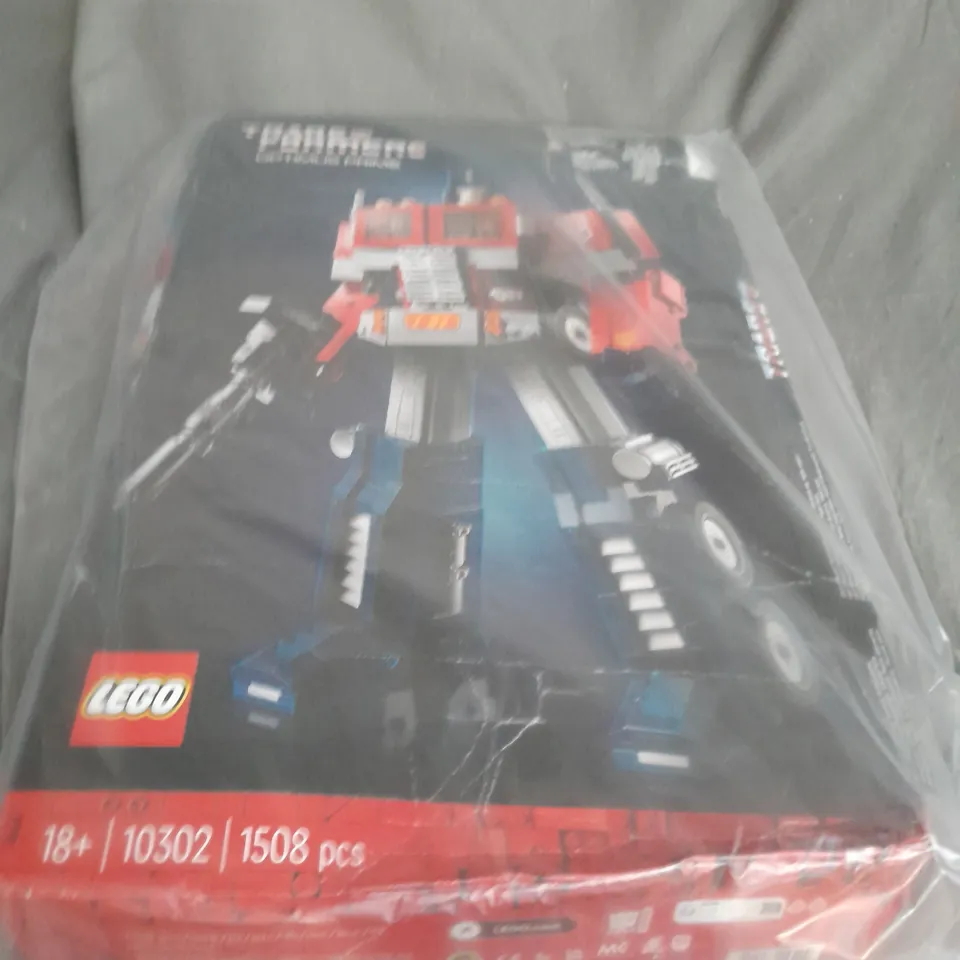 BOXED LEGO TRANSFORMERS OPTIMUS PRIME 10302 RRP £149