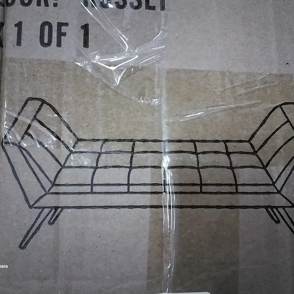 BOXED ABSOLON UPHOLSTERED BENCH RUSSET