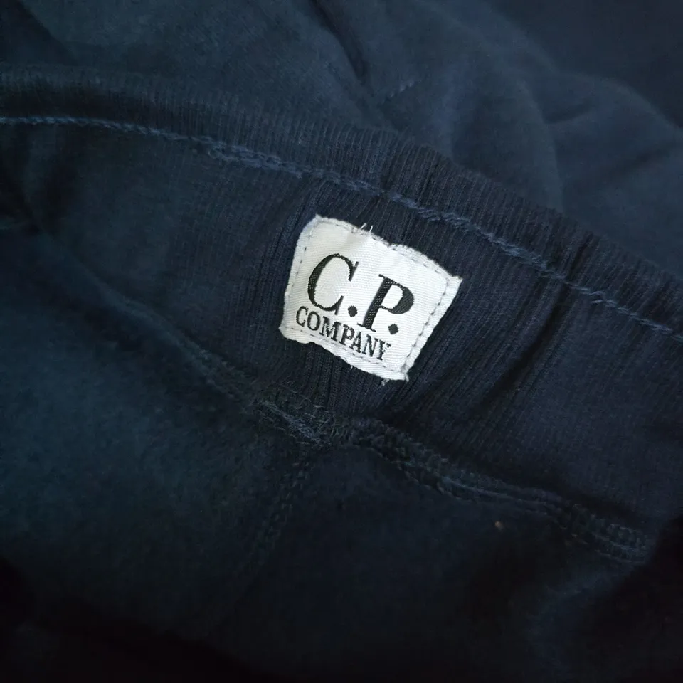 C.P. COMPANY JOGGERS IN NAVY - LARGE