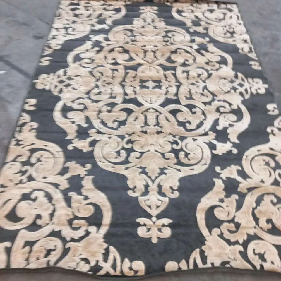 VICAL CONCEPT ALFOMBRA CHENILLA RUG 200 X 300CM