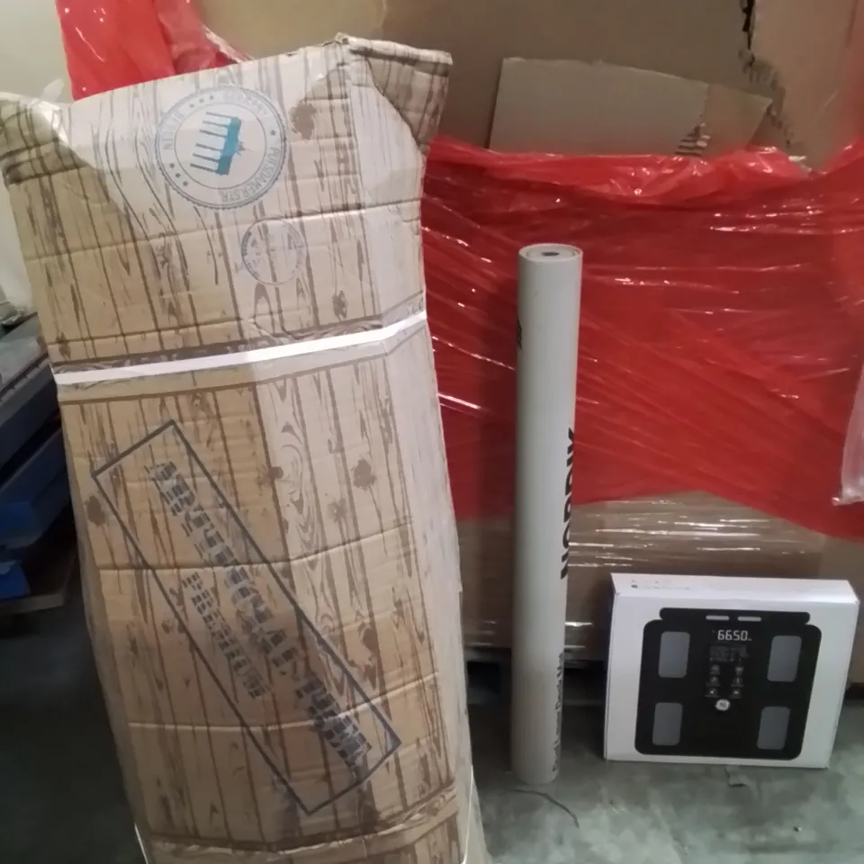PALLET OF ASSORTED HOUSEHOLD GOODS AND PRODUCTS TO INCLUDE;ARTIFICIAL TREE,DESK MAT,SCALES