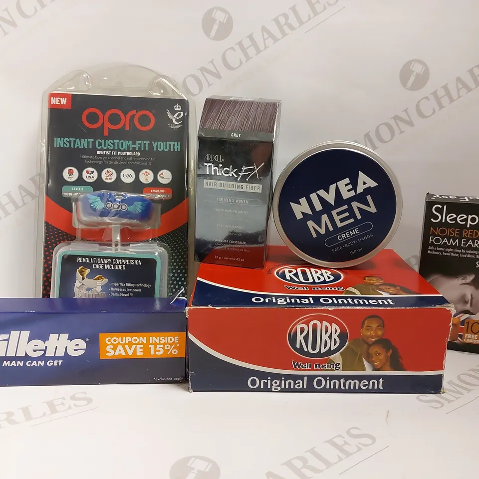 BOX OF APPROX 10 COSMETIC ITEMS TO INCLUDE NIVEA MEN CREAM, SLEEP EASY FOAM EAR PLUGS, OPRO MOUTH GUARD
