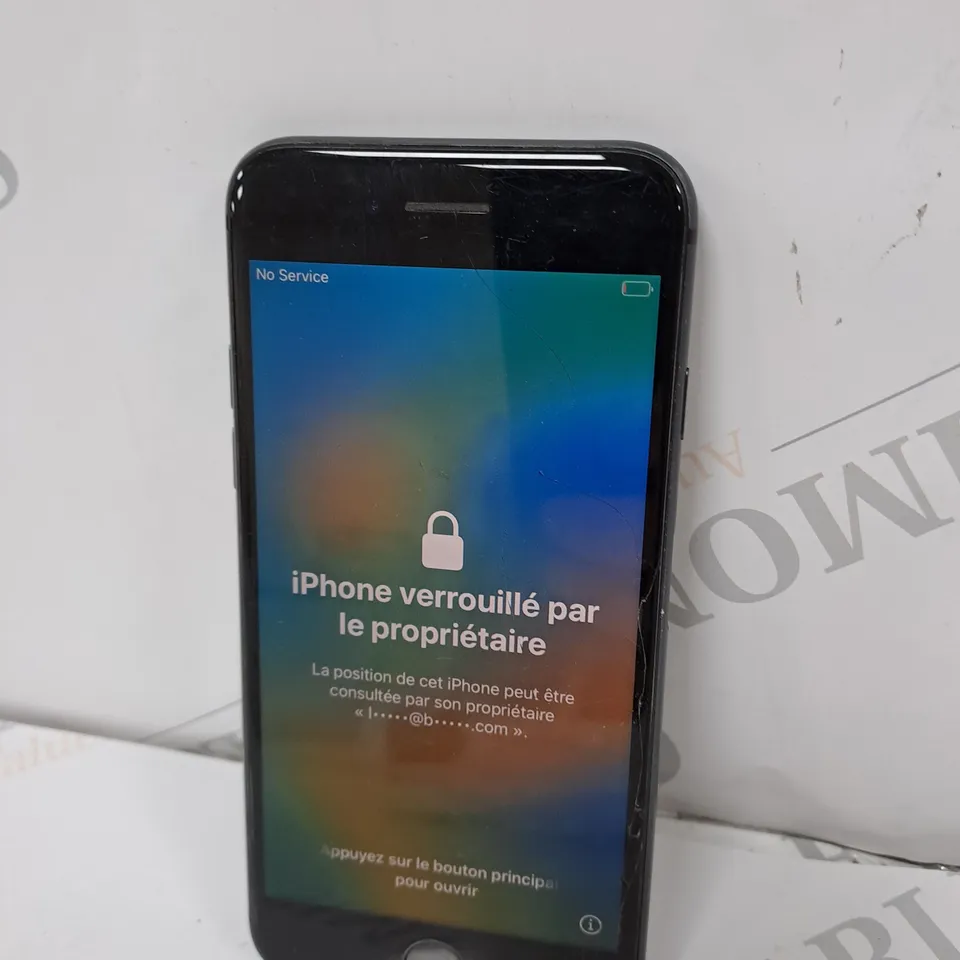 BOXED APPLE IPHONE 8 IN SPACE GREY 