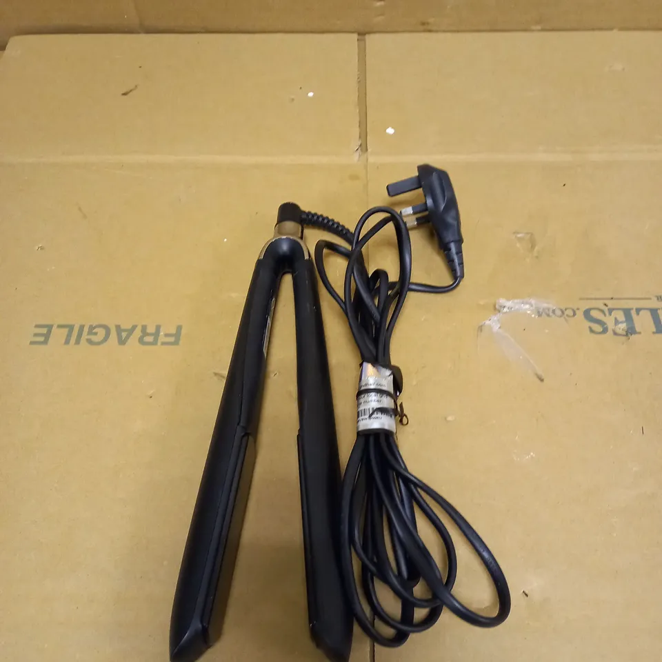 GHD PLATINUM+ STYLER BLACK PROFESSIONAL SMART HAIR STRAIGHTENERS