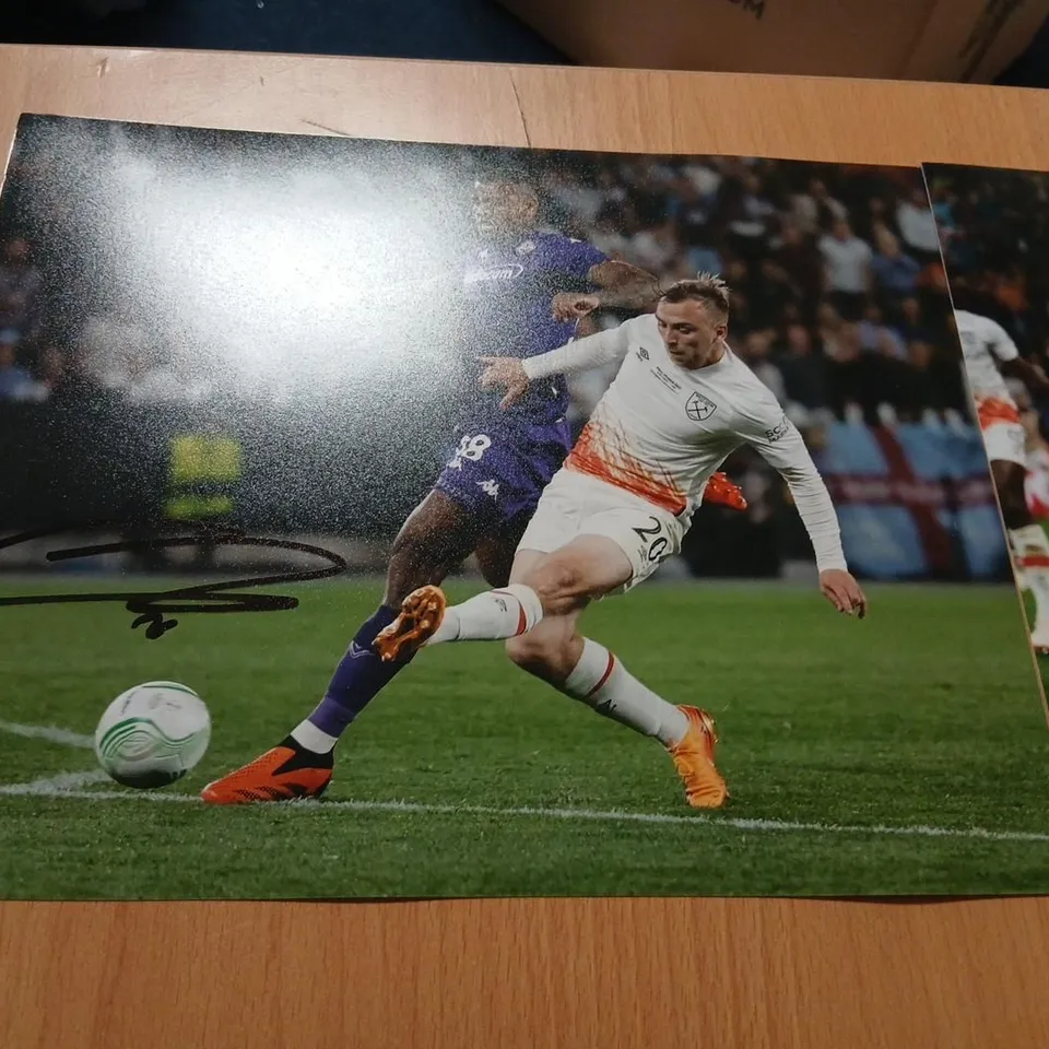 SIX ASSORTED SIGNED JARED BOWEN PHOTOGRAPHS FROM THE JUNE 2023  UEFA EUROPA CONFERENCE LEAGUE FINAL WHERE WEST HAM UNITED DEFEATED FIORENTINA 2-1 