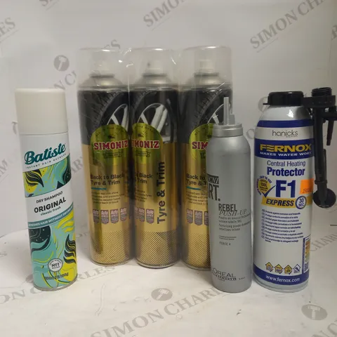 LOT OF APPROXIMATELY 19 ASSORTED AEROSOLS, TO INCLUDE CENTRAL HEATING PROTECTOR, HAIR CARE, TYRE SPRAY, ETC - COLLECTION ONLY