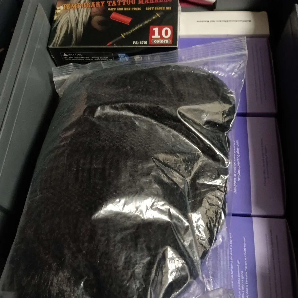 APPROXIMATELY 10 ASSORTED HEALTH AND BEAUTY ITEMS INCLUDING TEMPORARY TATTOO MARKERS AND MULTIFUNCTIONAL ELECTRIC NAIL MACHINE 