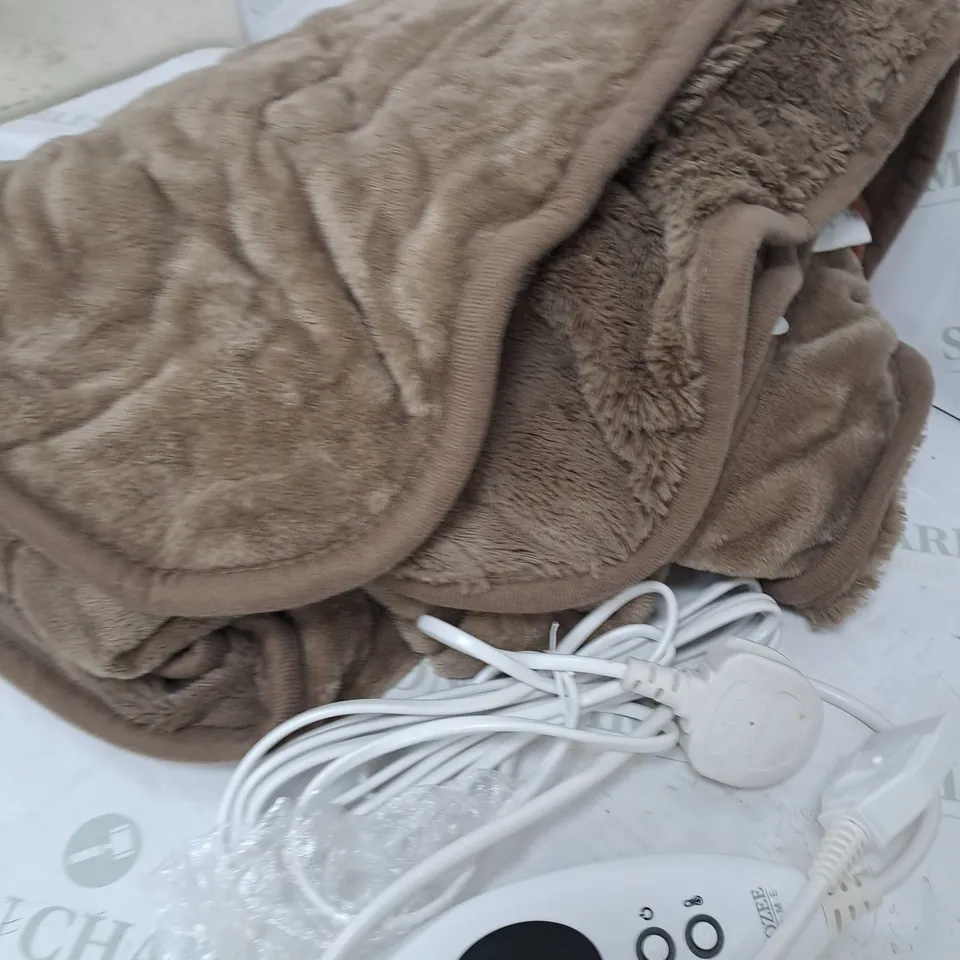 BOXED COZEE HOME VELVET SOFT HEATED BLANKET IN DARK TAUPE