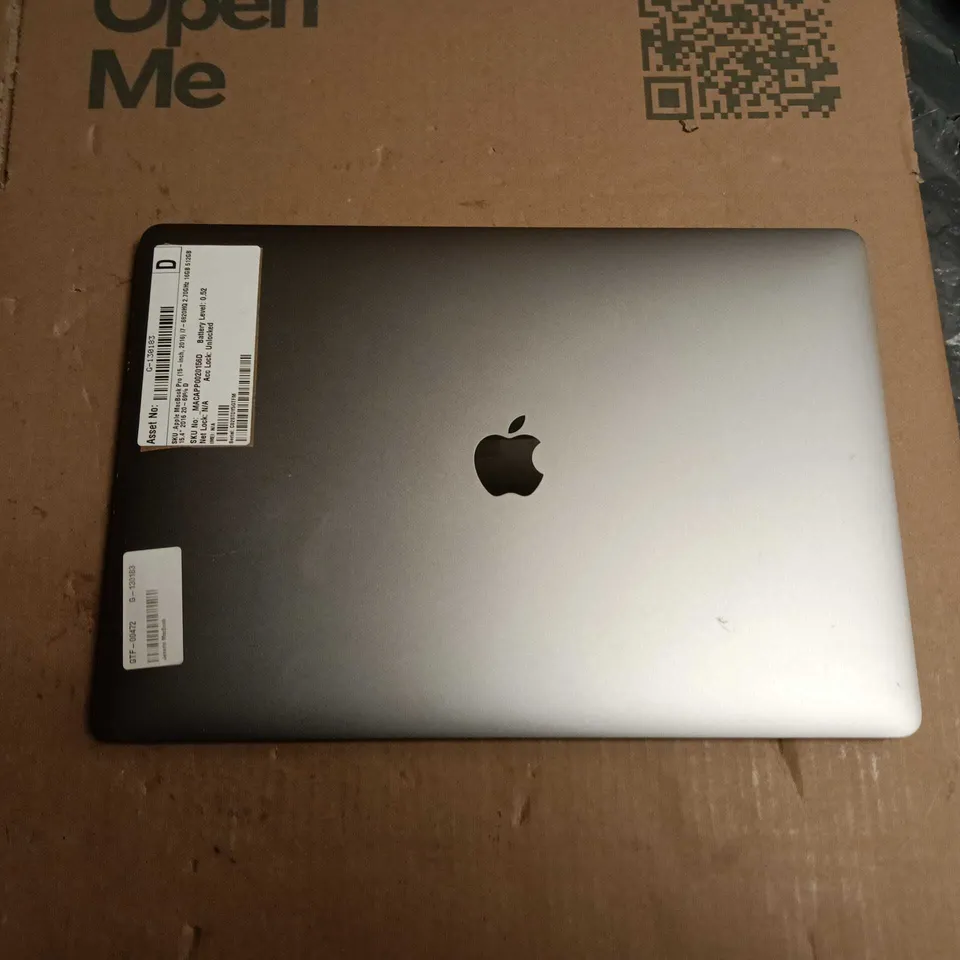 UNBOXED APPLE MACBOOK PRO 15-INCH (2016) LAPTOP – I7-6820HQ, 16GB RAM, 512GB SSD, SILVER