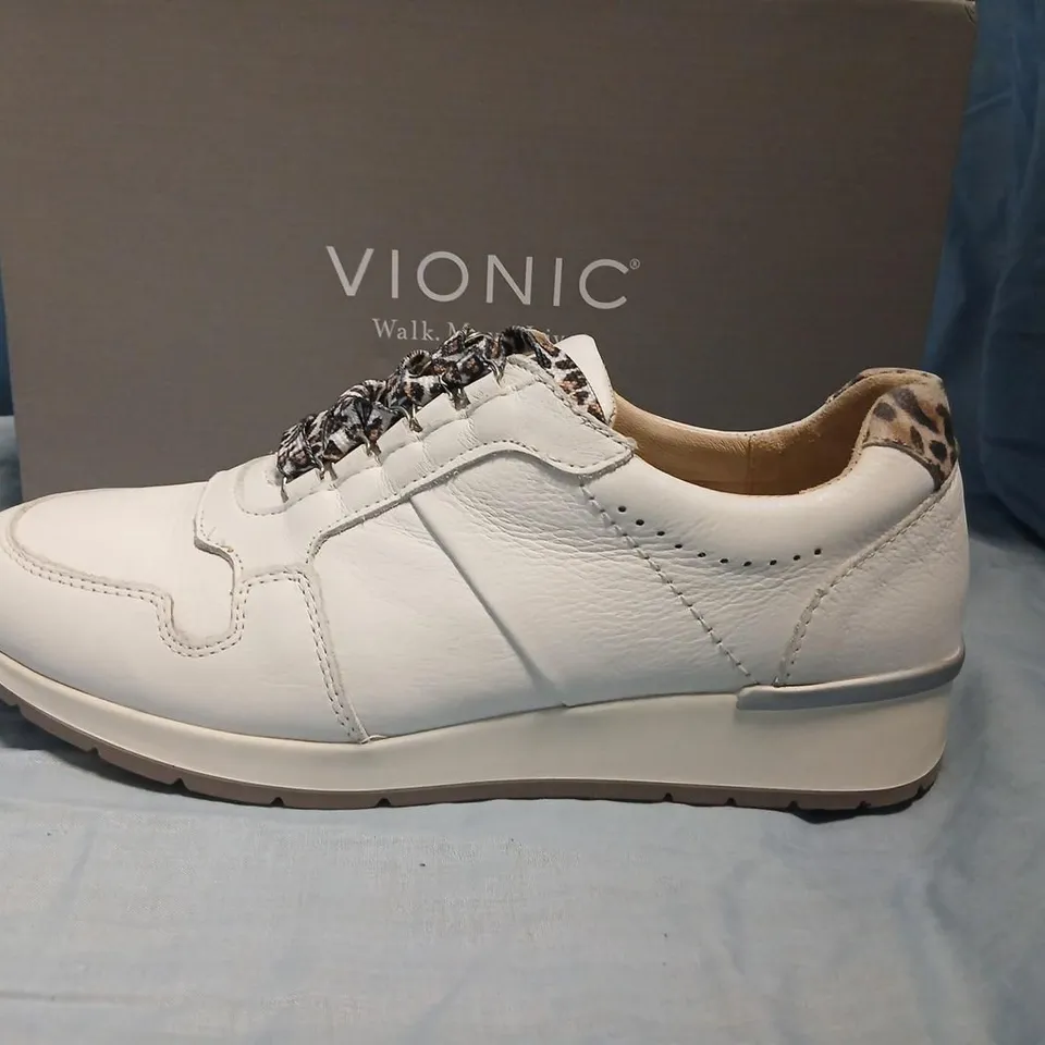 VIONIC ABIGAIL NBK WOMEN'S SNEAKERS – UK 8 (US 10 / EU 42) WHITE WITH LEOPARD PRINT ACCENTS
