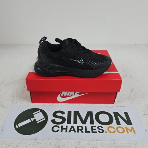 BOXED PAIR OF NIKE KIDS AIR MAX PHOENIX TRAINERS IN BLACK - UK 1