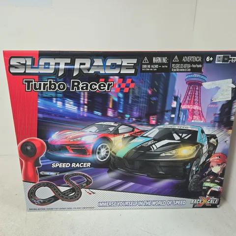SLOT RACE TURBO RACER RACING SET – BOXED