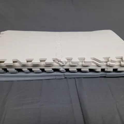 SET OF 10 FOAM MATS