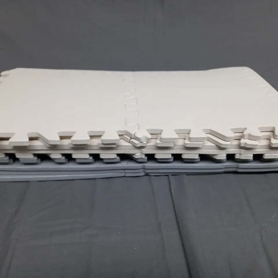 SET OF 10 FOAM MATS