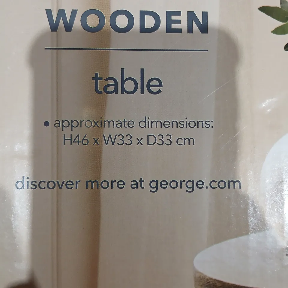 WOODEN ROUND SIDE TABLE WITH SLATTED PEDESTAL LEGS – APPROX 46 CM HIGH, 33 CM DIAMETER