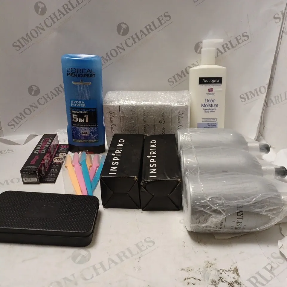 APPROXIMATELY 20 ASSORTED COSMETIC ITEMS TO INCLUDE L'OREAL, BAYLISS AND HARDING AND NEUTROGENA 