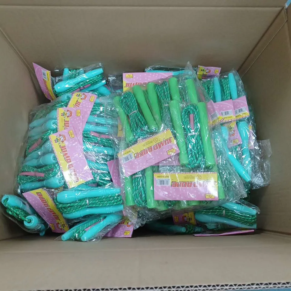 LARGE QUANTITY OF JUMP/SKIPPING ROPES