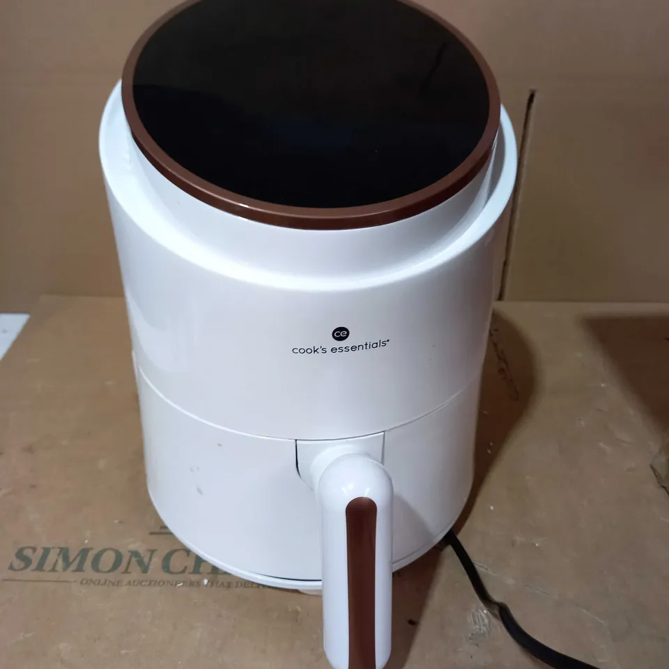 OUTLET COOK'S ESSENTIALS 1.5L COMPACT TOUCH SCREEN DIGITAL AIR FRYER - WHITE