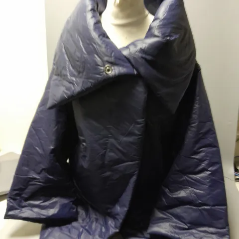 FRANK USHER TURNOVER NECK PADDED JACKET IN NAVY SIZE UNSPECIFIED