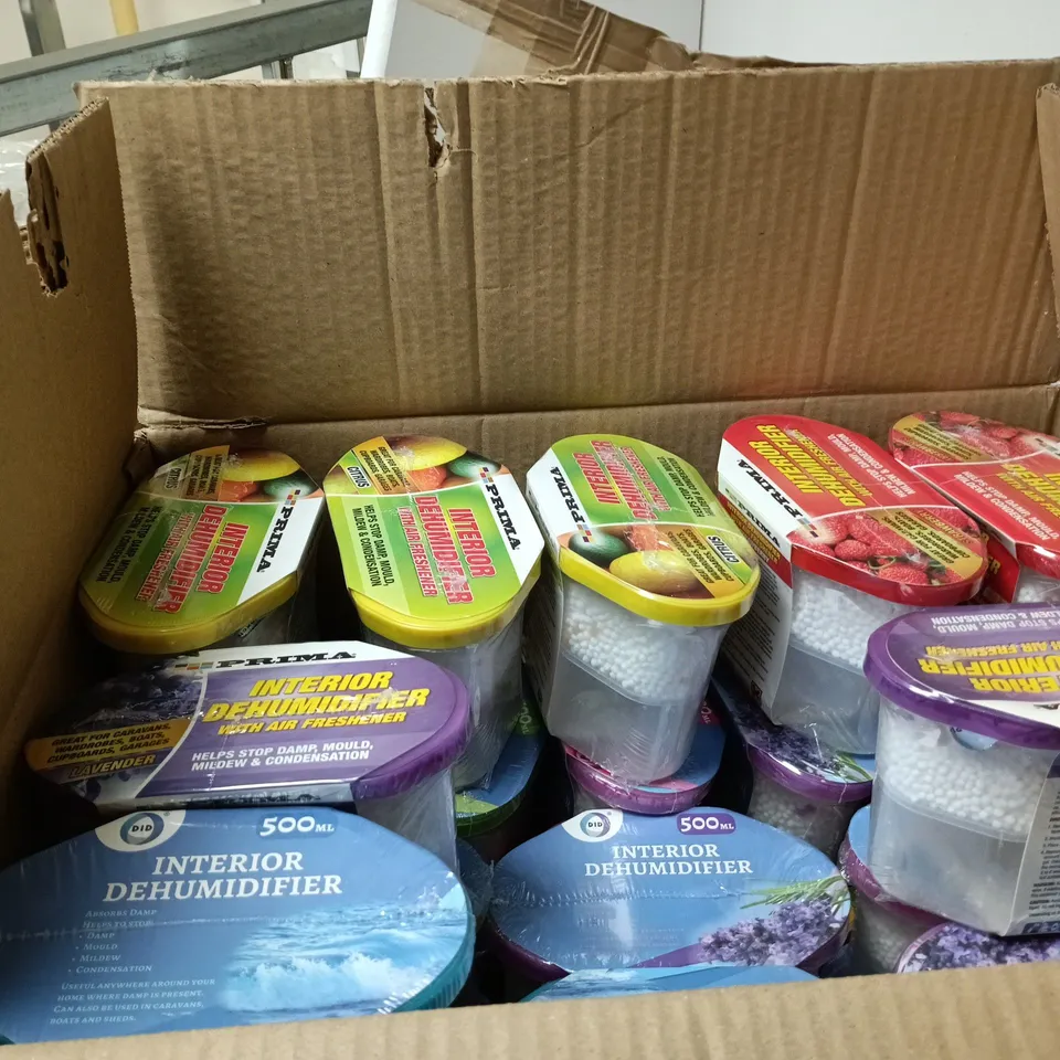 BOX OF APPROXIMATELY 20 ASSORTED PRIMA INTERIOR DEHUMIDIFIERS