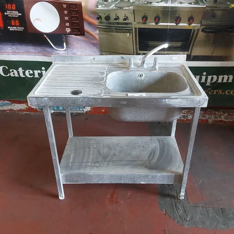 METAL KITCHEN SINK STATION