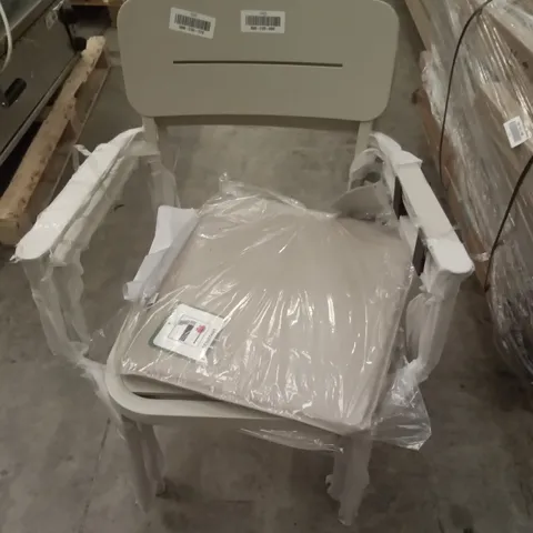 2X GREY WOODEN OUTDOOR/INDOOR CHAIRS