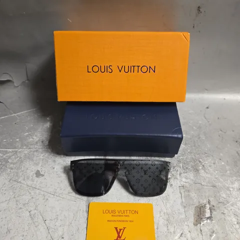 BOXED PAIR OF LOUIS VUITTON SUNGLASSES 