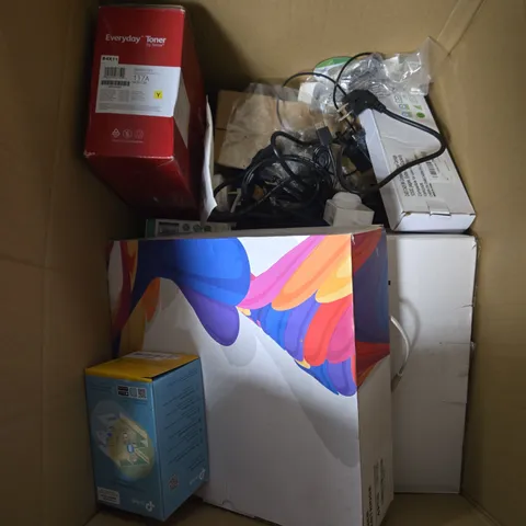 LARGE BOX OF APPROXIMATELY 15 ASSORTED ITEMS TO INCLUDE ASSORTED CABLES, TONER CARTRIDGES AND WIFI RANGE EXTENDER