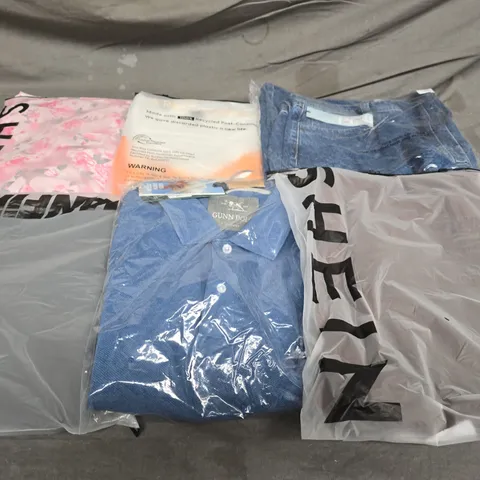 LARGE BOX OF APPROXIMATELY 20 ASSORTED CLOTHING ITEMS IN VARIOUS SIZES, STYLES AND COLOUR