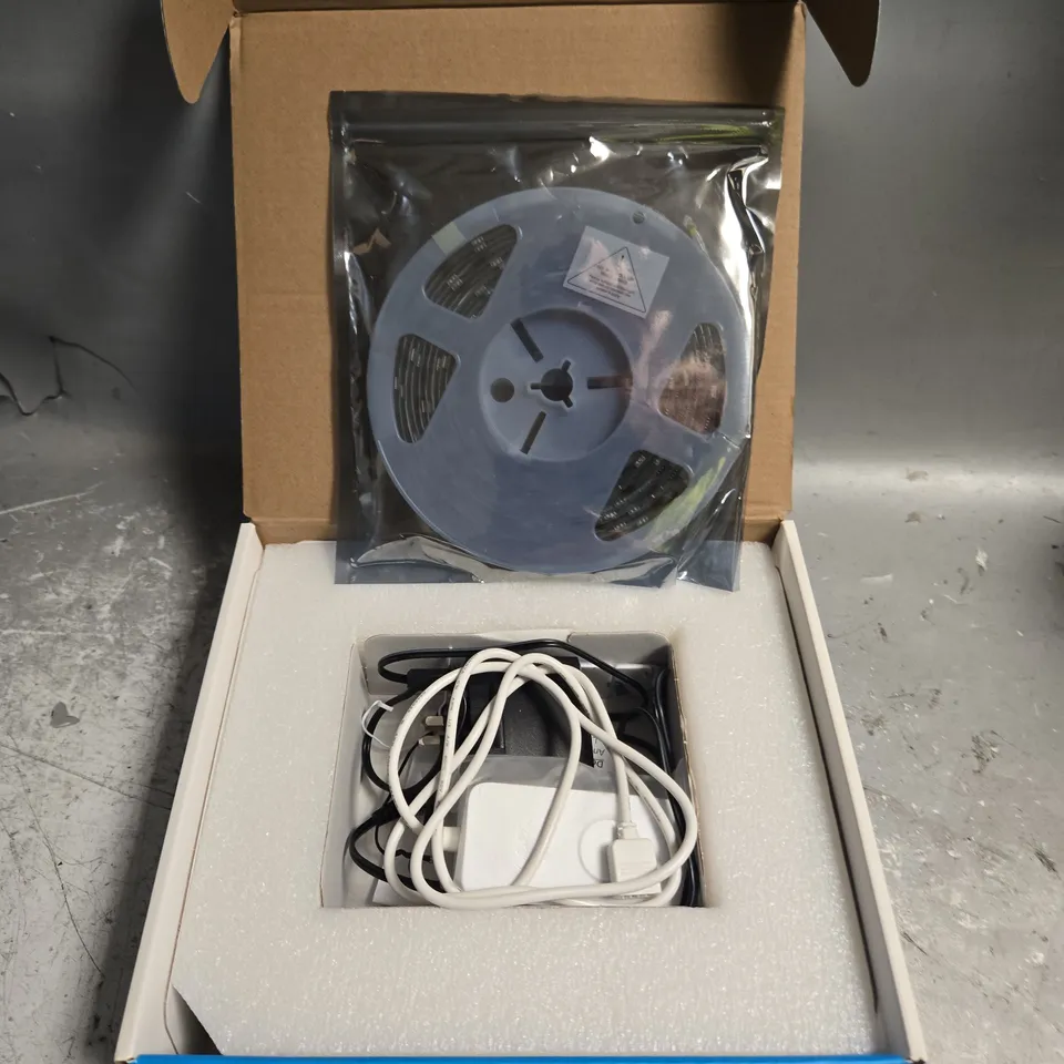 BOXED TAPO SMART WIFI MULTICOLOUR LIGHT STRIP - 5M