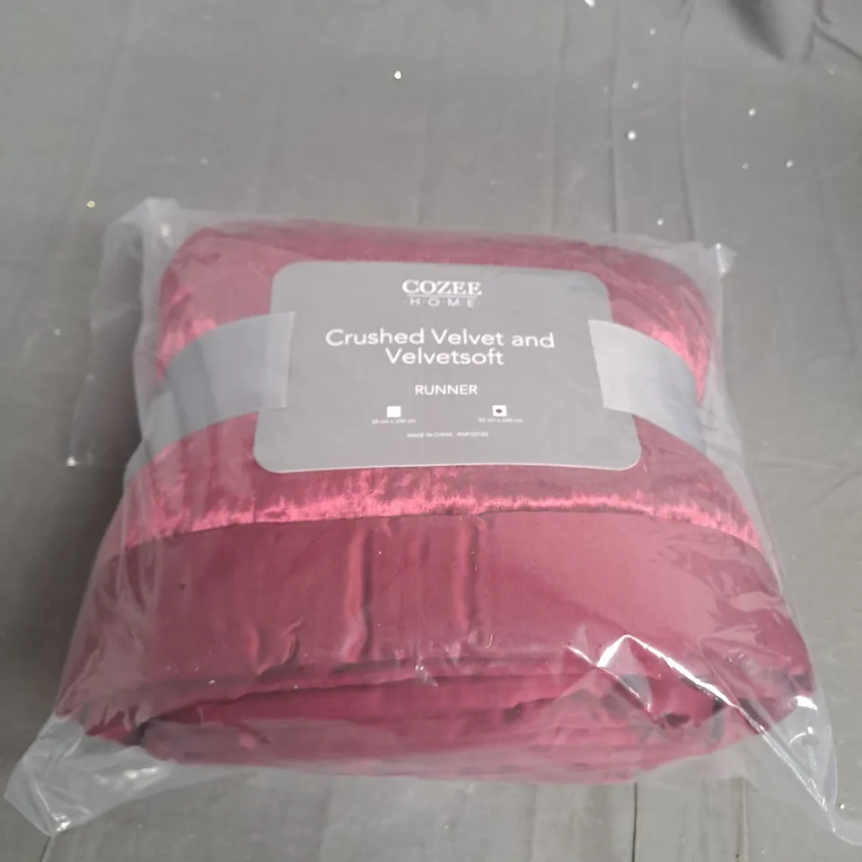 OUTLET COZEE HOME CRINKLE CRUSHED VELVET RUNNER WITH SATIN BORDER