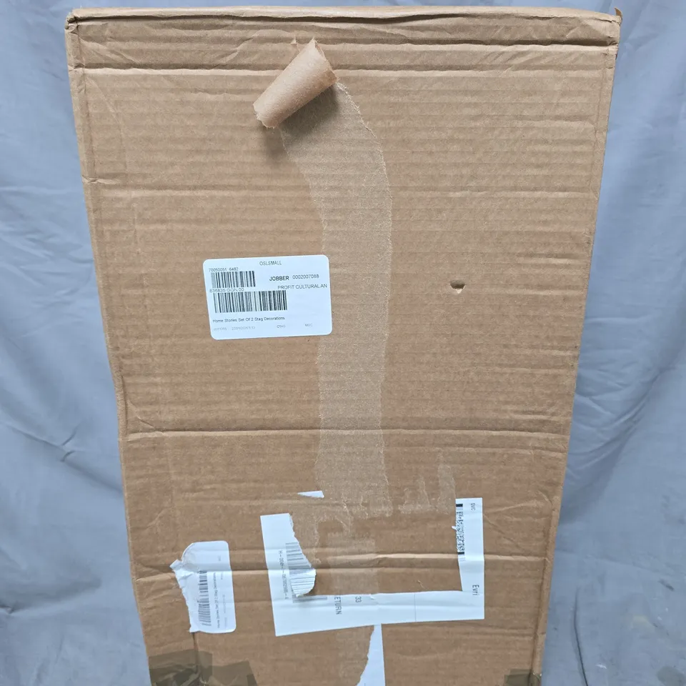 HOME STORIES SET OF 2 STAG DECORATIONS