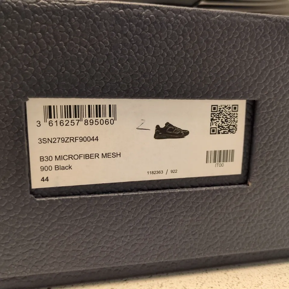 BOXED PAIR OF DIOR B30 MICROFIBER MESH BLACK SNEAKERS – UK 9