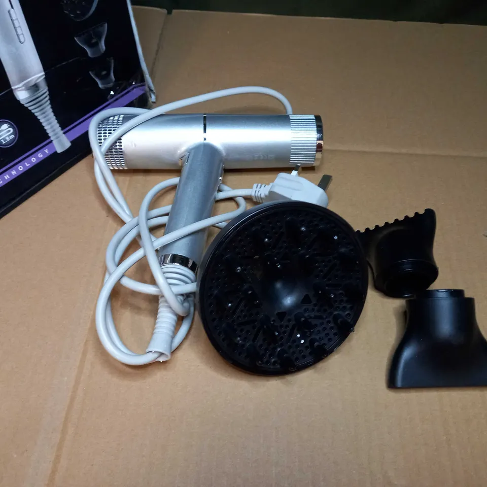 BOXED GW-6556 SILVER HAIR DRYER