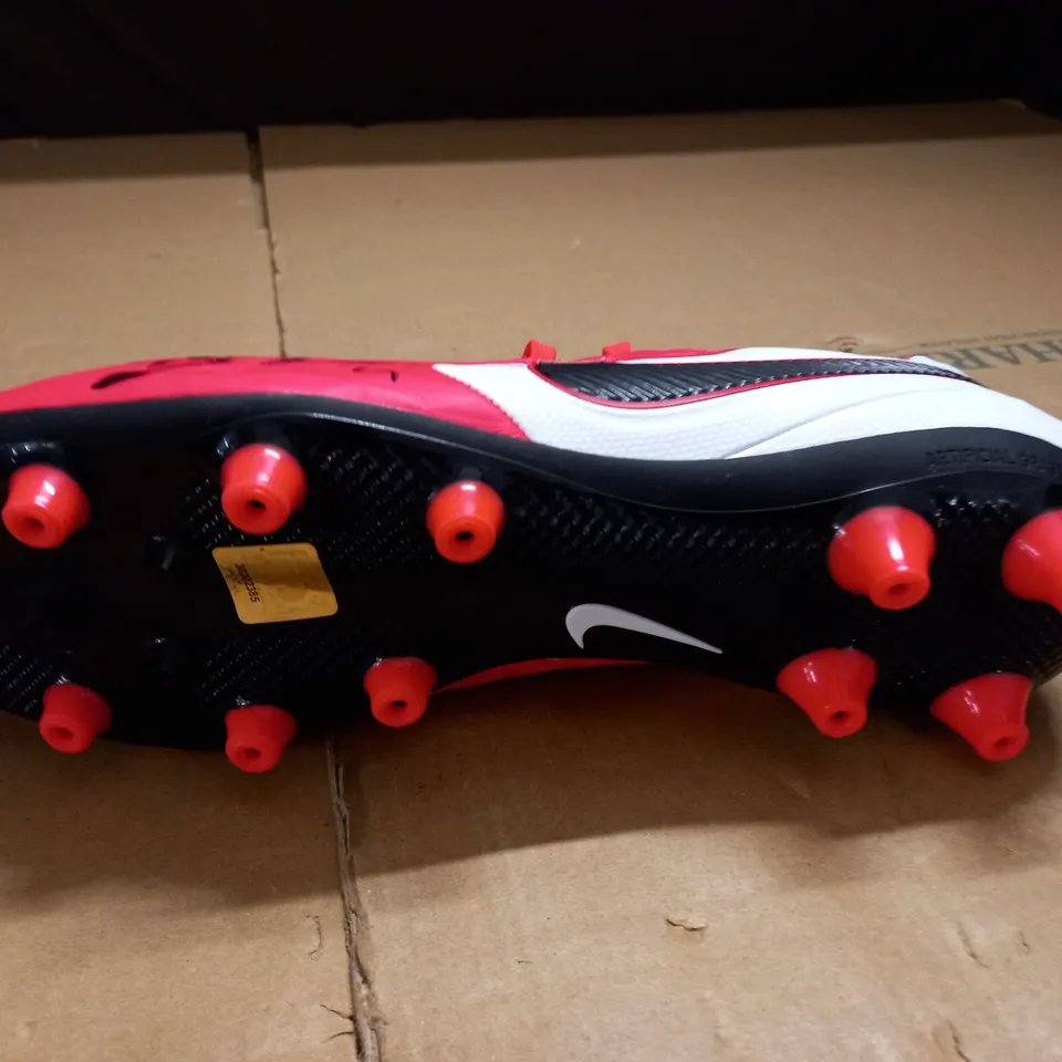 SIGNED NIKE TIEMPO FOOTBALL BOOT