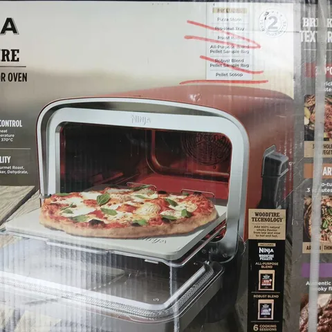 BOXED NINJA WOODFIRE OUTDOOR OVEN, ARTISAN PIZZA MAKER AND BBQ SMOKER - OO101UK